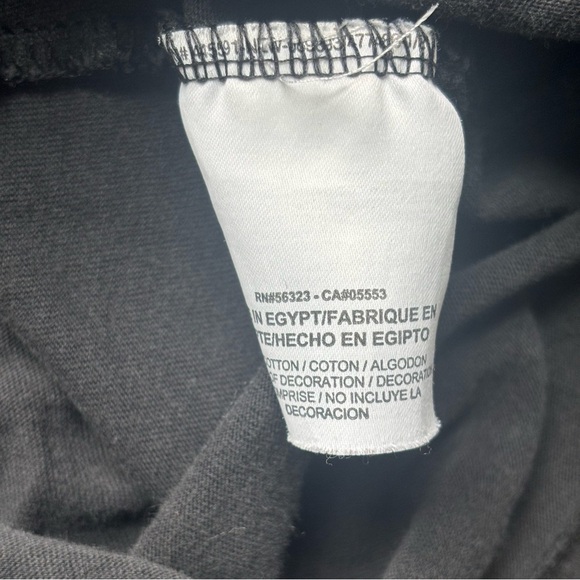 Unisex Nike Black Graphic Logo Tee Shirt – Size Medium - Picture 4 of 4